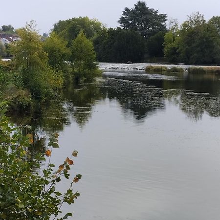 Villa Du Bien Etre Argenton Sur Creuse Exterior foto